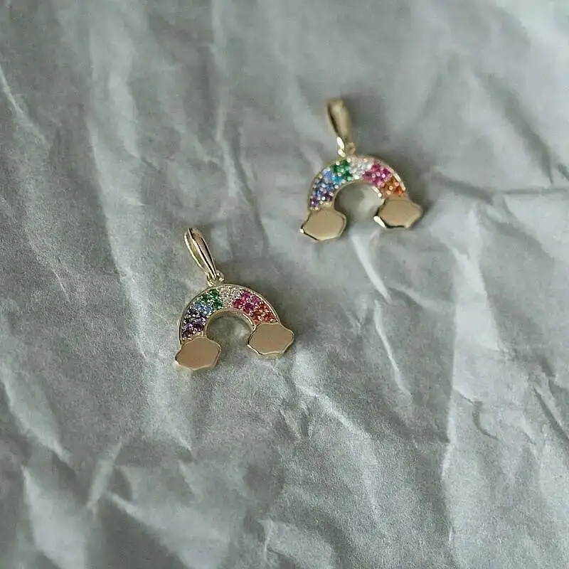 Rainbow Shaped Pendant, South Korea's K-Gold Department, Exquisite, Colorful, White Stone, A Batch of 9K, kj380 - Image 3