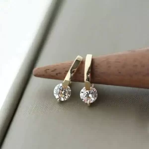 Elegant Single Diamond Earring, Japanese Exquisite Temperament, Simple and Versatile, 9K Gold, kj278