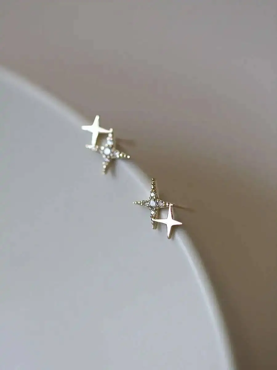 9K Gold Mini Shiny Star Earrings, Simple & Elegant, Hypoallergenic, Trendy 2025 Wedding Fashion Accessories kj432