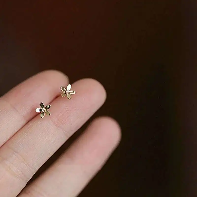 9k Gold Daisy Flower Crystal Stud Earring, Super Dainty, Mini, Simple Design, Wedding, Girls, Kids Gift, kj191
