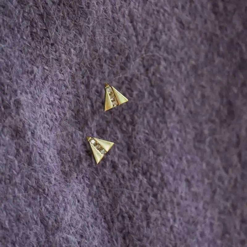 Triangle Paper Airplane Stud Earring, Crystal Jewelry, Simple Dainty Mini Style Gift, 9K Solid Gold, kj80 - Image 4