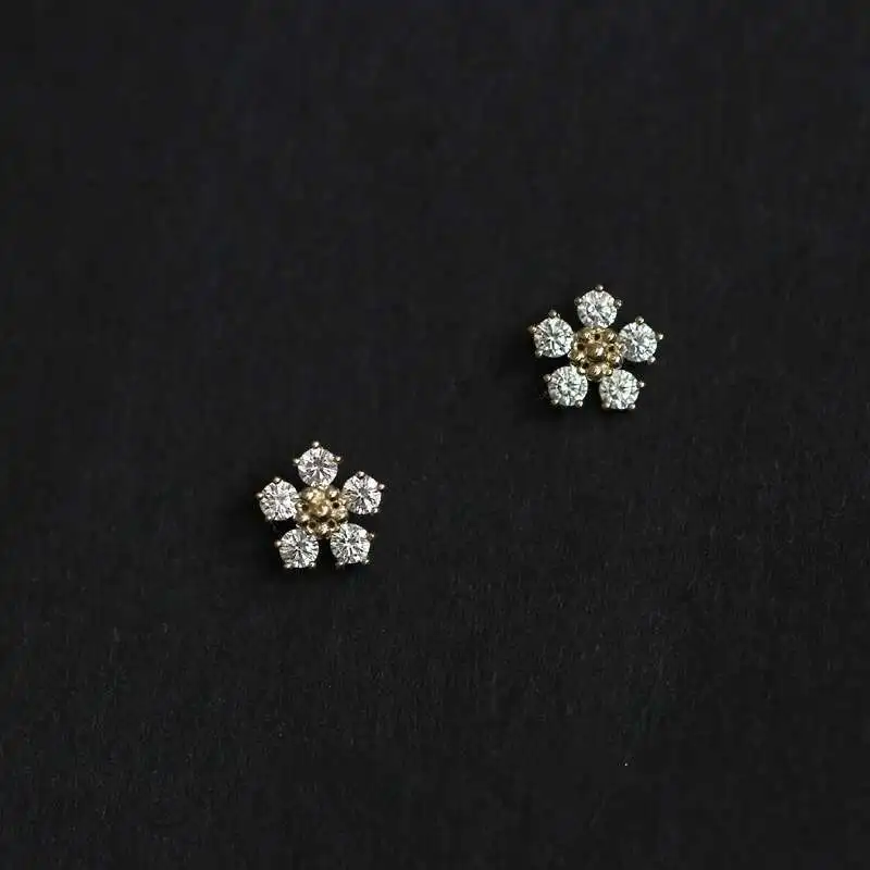 Pure 9K Gold Jewelry Earrings for Women, Five Diamond Flower, 2020, kj237